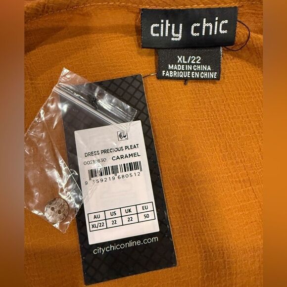 City Chic Women's Plus Size Precious Pleat Dress, Caramel NWT - Picture 5 of 7